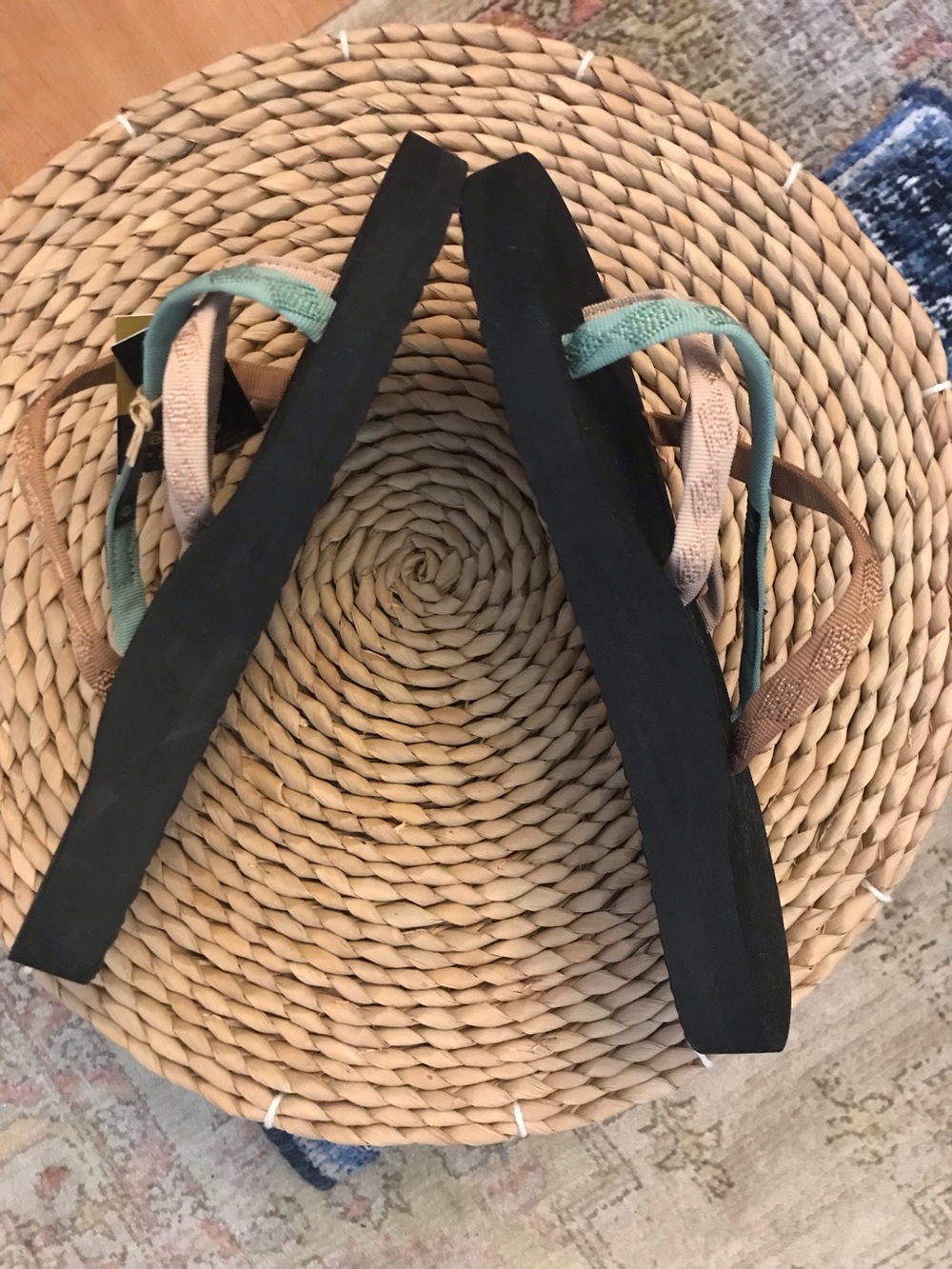 Teva Olowahu Sandals w/ Green & Tan Straps - Picture 2 of 7